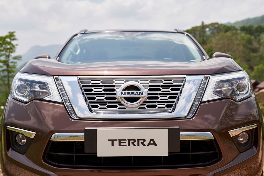Nissan Terra đầy ắp công nghệ sẽ khiến Toyota Fortuner tại Việt Nam gặp khó khăn?