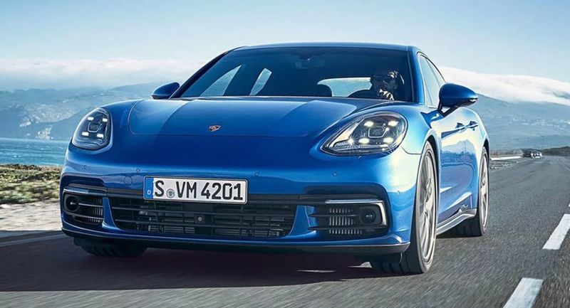 Porsche Panamera GTS và 718 Cayman T có thể sẽ ra mắt trong năm tới
