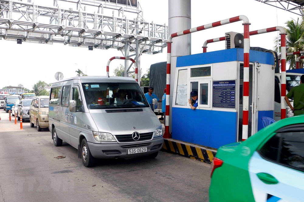 Hơn 4.000 phương tiện đủ điều kiện miễn, giảm phí trên Quốc lộ 5