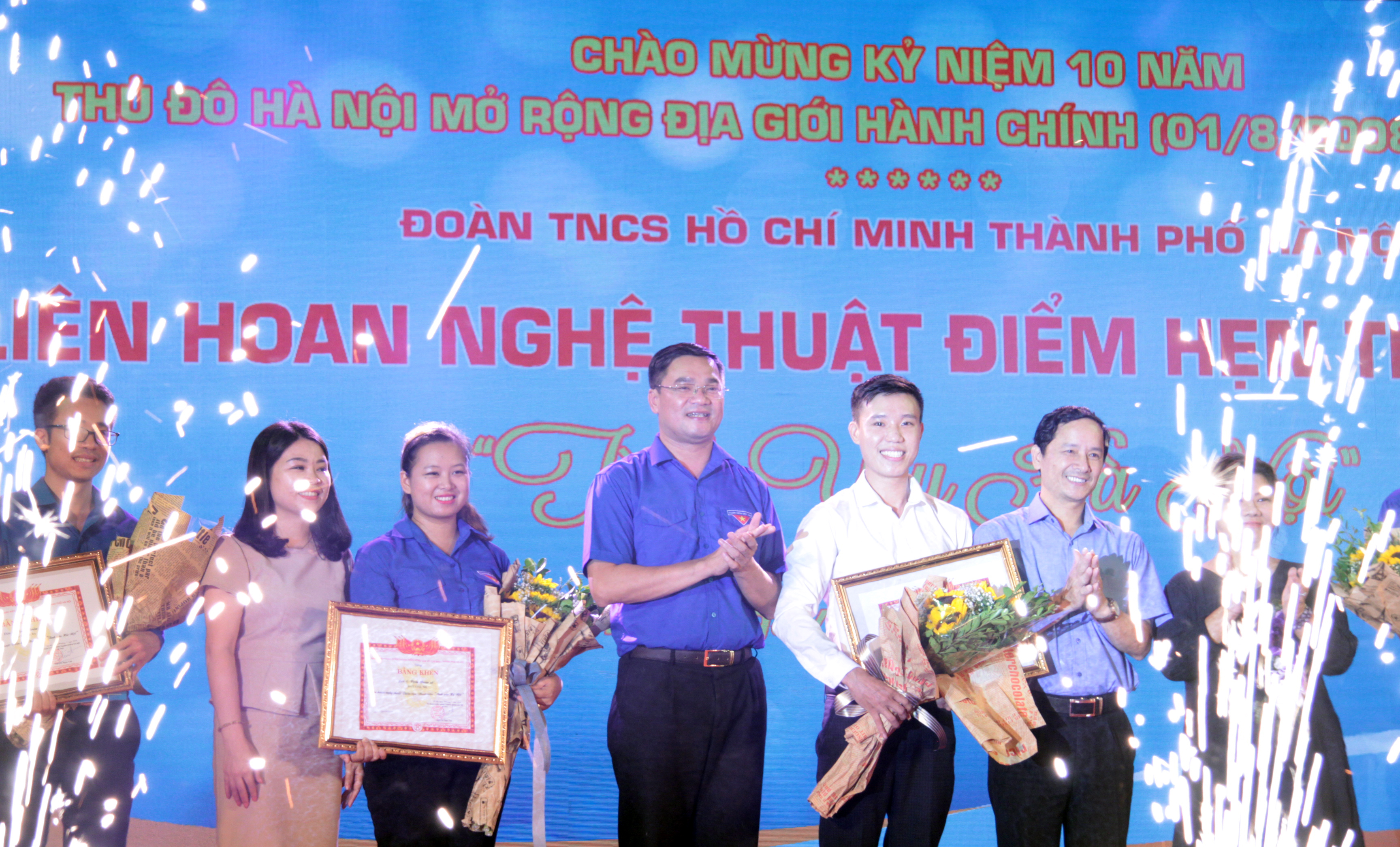 Tưng bừng Liên hoan nghệ thuật Điểm hẹn thanh niên “Tình yêu Hà Nội”