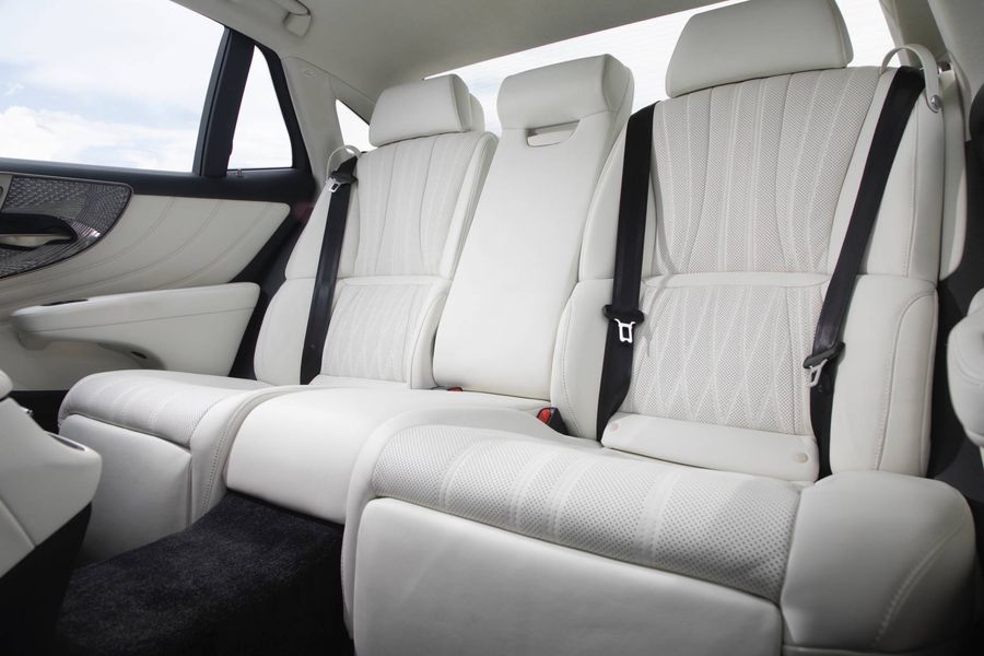 Chỉ có 300 chiếc Lexus LS 500 Inspiration Series Limited cho thị trường Mỹ