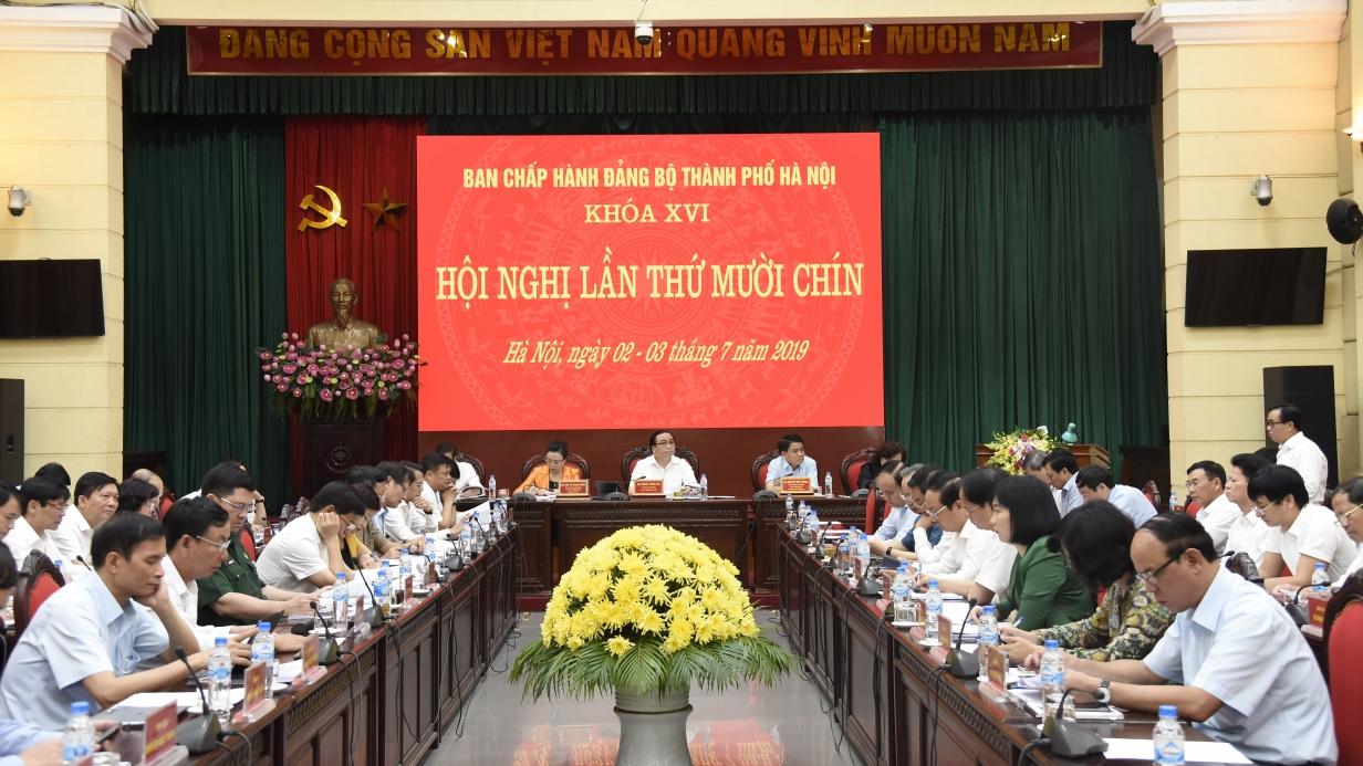 Đảm bảo chủ đề Đại hội ngắn gọn, dễ hiểu