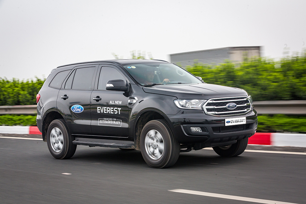 Thử thách Ford Everest 1 bình dầu - Hơn cả kỳ vọng!