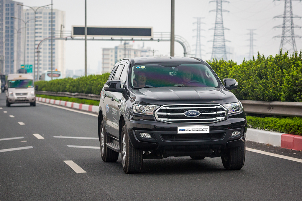 Thử thách Ford Everest 1 bình dầu - Hơn cả kỳ vọng!