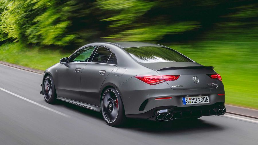 Mercedes-AMG A45 S và CLA 45 S tự hào với 416 mã lực