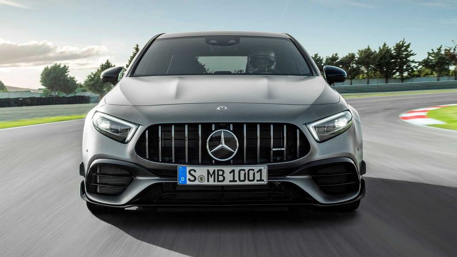 Mercedes-AMG A45 S và CLA 45 S tự hào với 416 mã lực
