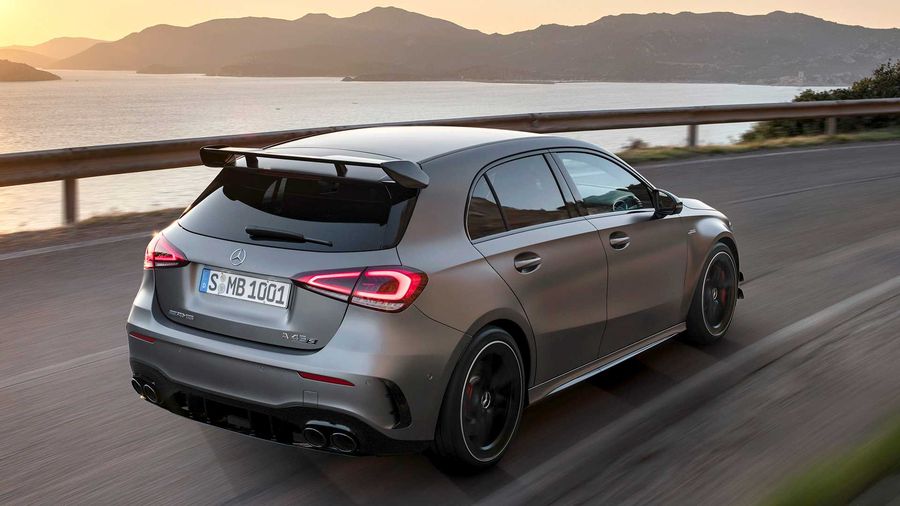 Mercedes-AMG A45 S và CLA 45 S tự hào với 416 mã lực