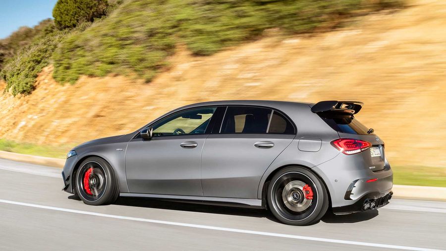 Mercedes-AMG A45 S và CLA 45 S tự hào với 416 mã lực