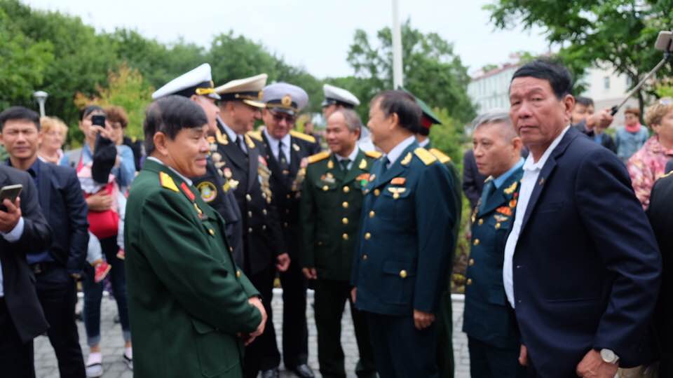 Khánh thành tượng đài Chủ tịch Hồ Chí Minh tại Thành phố Vladivostok