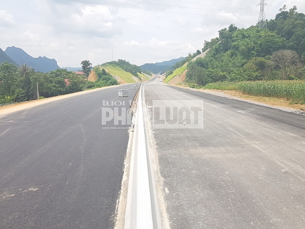 Công ty cổ phần BOT Bắc Giang - Lạng Sơn là nhà đầu tư đang thực hiện dự án làm tuyến đường cao tốc Bắc Giang - Lạng Sơn