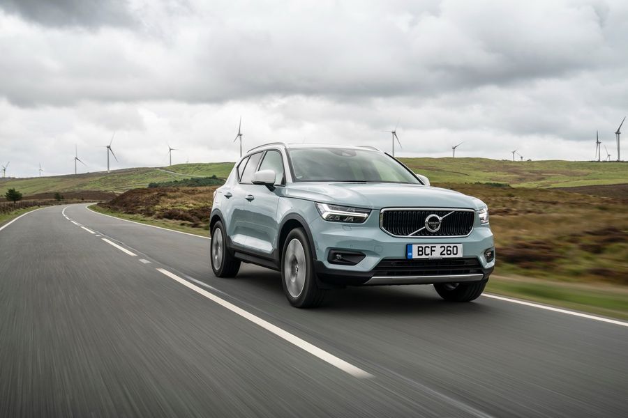 Volvo XC40 2020 được cập nhật hệ truyền động, hộp số và cả bảng màu