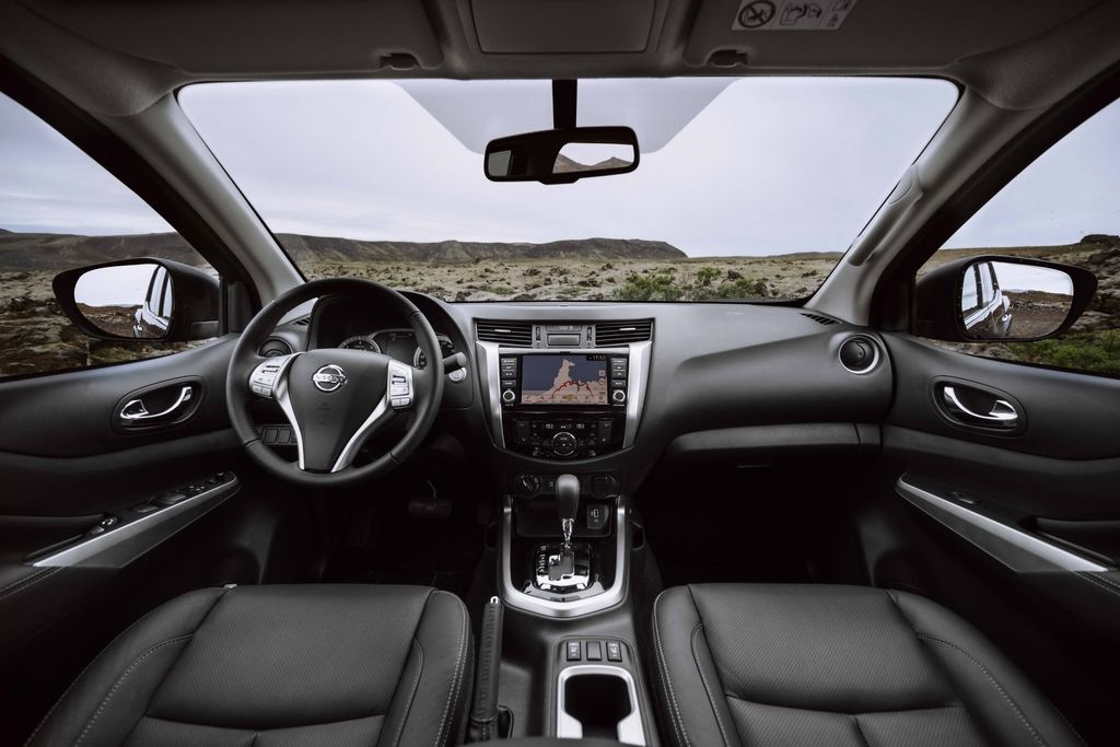 Nissan Navara 2020 trình làng tại châu Âu với động cơ tăng áp kép mới