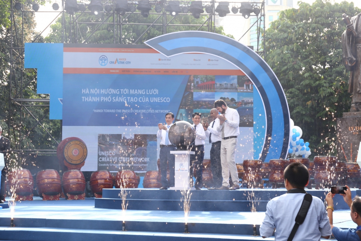 8175b87706bbe2e5bbaa