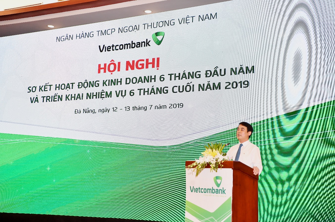 Lợi nhuận trước thuế của Vietcombank đạt 11.045 tỷ đồng trong 6 tháng