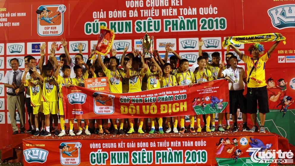 U13 Sông Lam Nghệ An giành ngôi vô địch Giải bóng đá Thiếu niên toàn quốc