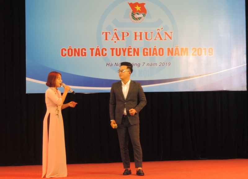 Tiết mục văn nghệ đặc sắc tại lễ khai mạc