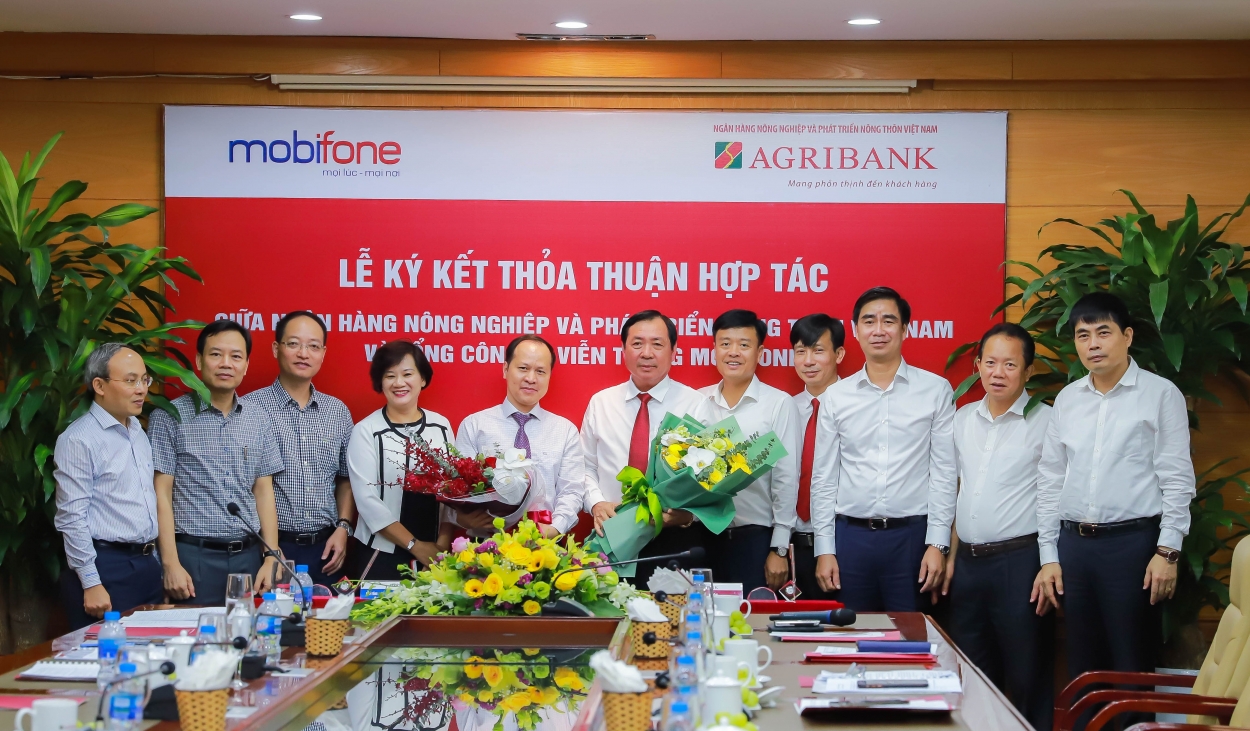 Agribank và MobiFone ký kết thỏa thuận hợp tác cùng phát triển