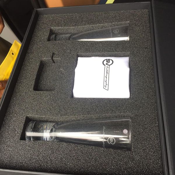 Range Rover SVAutobiography LWB 2019 ngoại thất 2 màu cực độc về Việt Nam