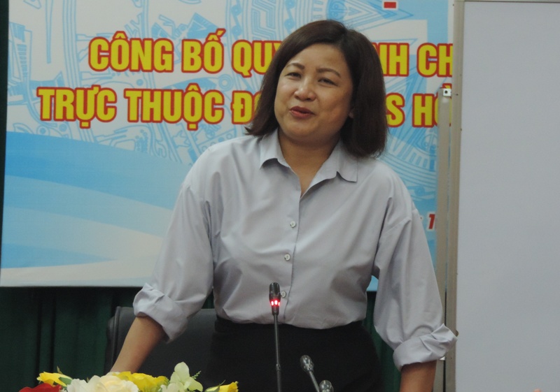 Đồng chí Phạm Thị Nguyên Hạnh, Ủy viên Ban Thường vụ, Trưởng ban Tuyên giáo Đảng ủy Khối các cơ quan Thành phố Hà Nội phát biểu tại chương trình