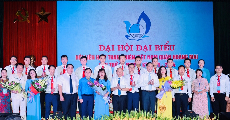Ủy ban Hội LHTN Việt Nam quận Hoàng Mai khóa IV ra mắt tại đại hội