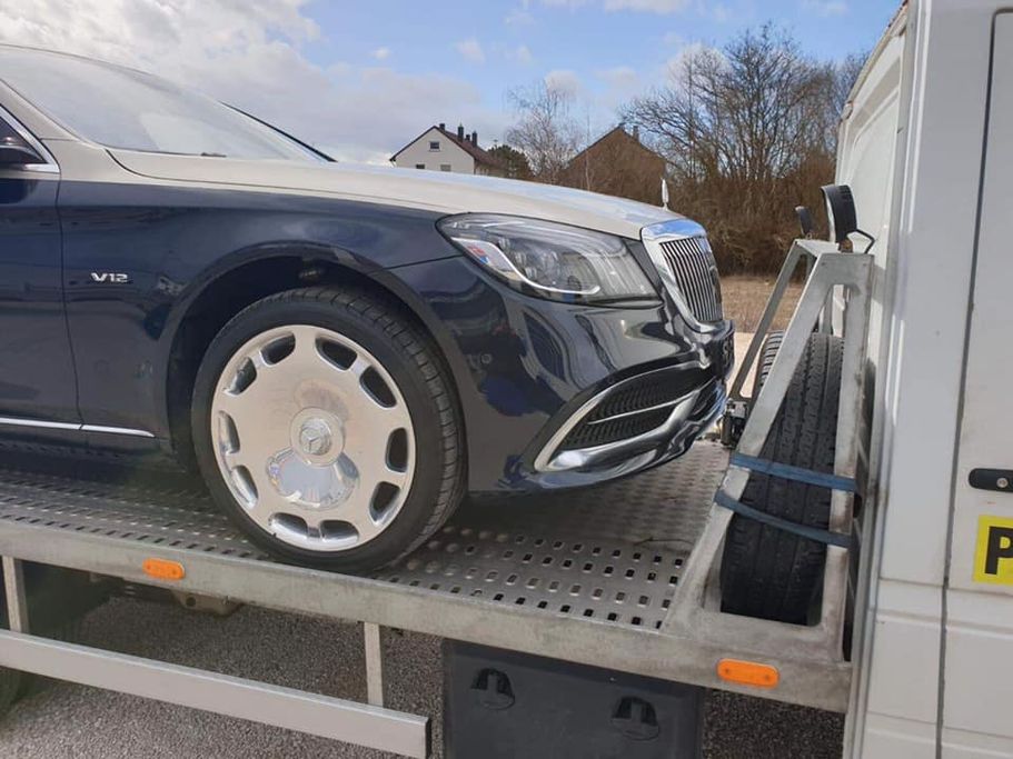 Hàng hiếm Mercedes-Maybach S650 2019 ngoại thất 2 tông màu chuẩn bị về Việt Nam