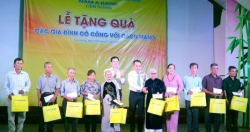 Nam A Bank Tiền Giang tri ân gia đình liệt sĩ và người có công cách mạng