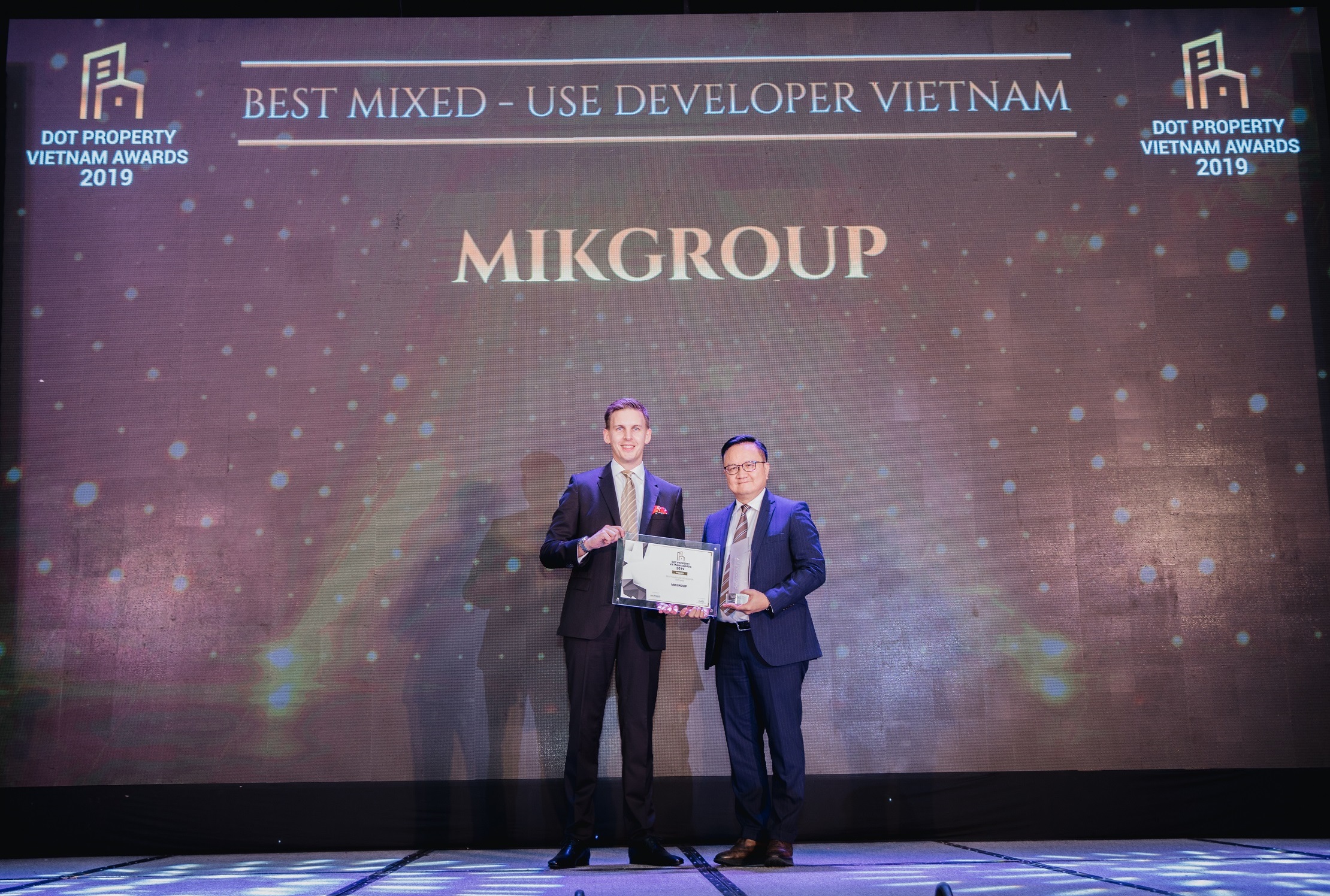 MIKGroup lập hat-trick giải thưởng tại Dot Property Vietnam Awards 2019