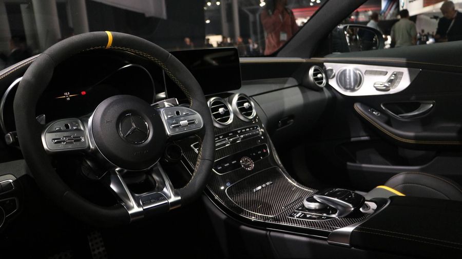 Mercedes-AMG C63 thế hệ tiếp theo sẽ có dẫn động AWD và chế độ Drift