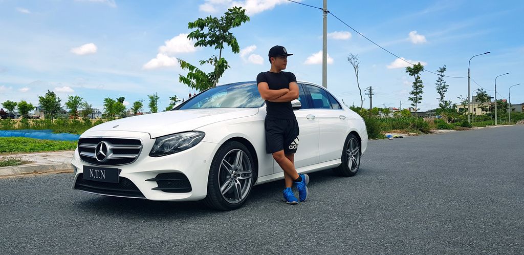 Youtuber Nguyễn Thành Nam tậu xế sang hàng hiếm Mercedes-Benz E350 AMG