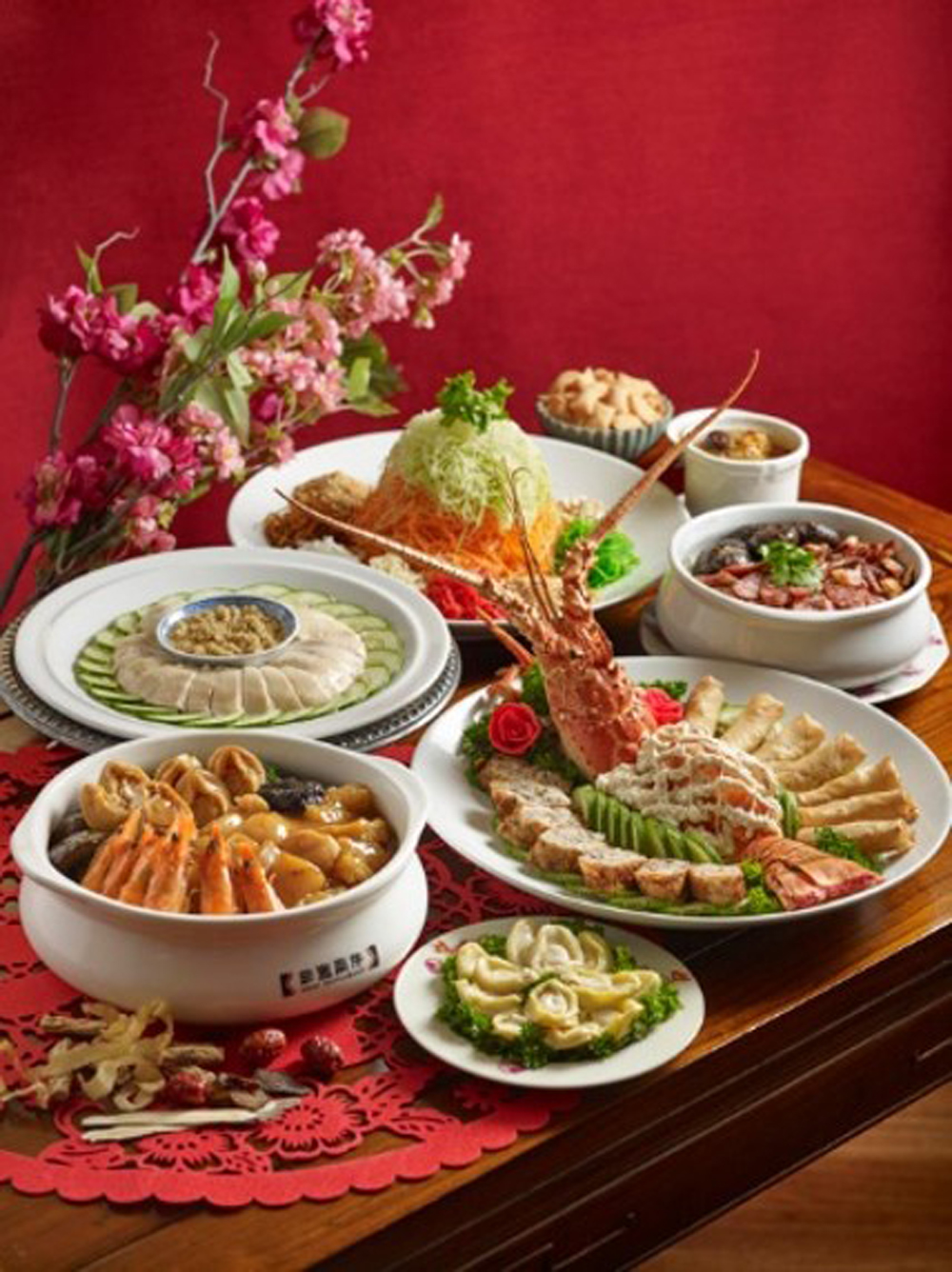 IMM – địa chỉ tin cậy để săn hàng hiệu giá rẻ và thưởng thức các món ăn mang hương vị Trung Hoa từ nhà hàng Soup Restaurant.