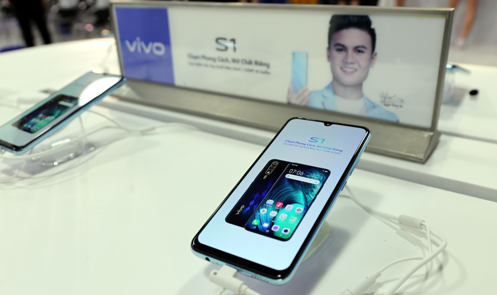 Vivo ra mắt smartphone S1 camera selfie 32 MP, chip 8 nhân kèm pin khủng