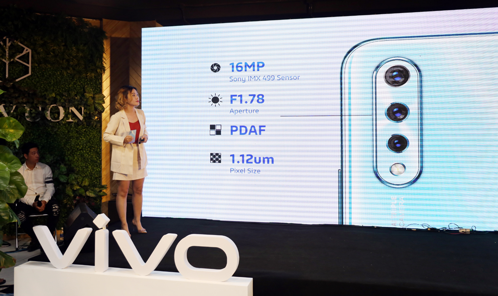 Vivo ra mắt smartphone S1 camera selfie 32 MP, chip 8 nhân kèm pin khủng