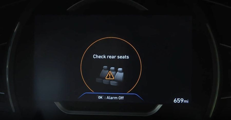 Hyundai đưa hệ thống cảnh báo hành khách ghế sau thành tiêu chuẩn