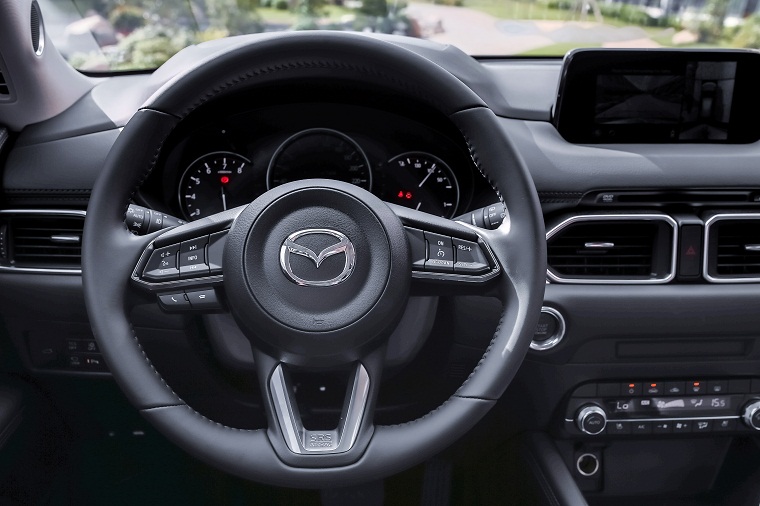Mazda CX-5 mới thế hệ 6.5 của Mazda chính thức ra mắt tại Việt Nam