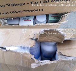 Hà Nội: Phát hiện gần 20 thùng carton thuốc Tây y hết hạn sử dụng vứt bỏ trên đại lộ Thăng Long