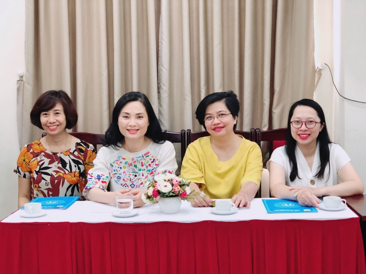 Các vị đại biểu dự Đại hội Cháu ngoan Bác Hồ của Liên đội Tiểu học Trưng Vương năm học 2019-2020