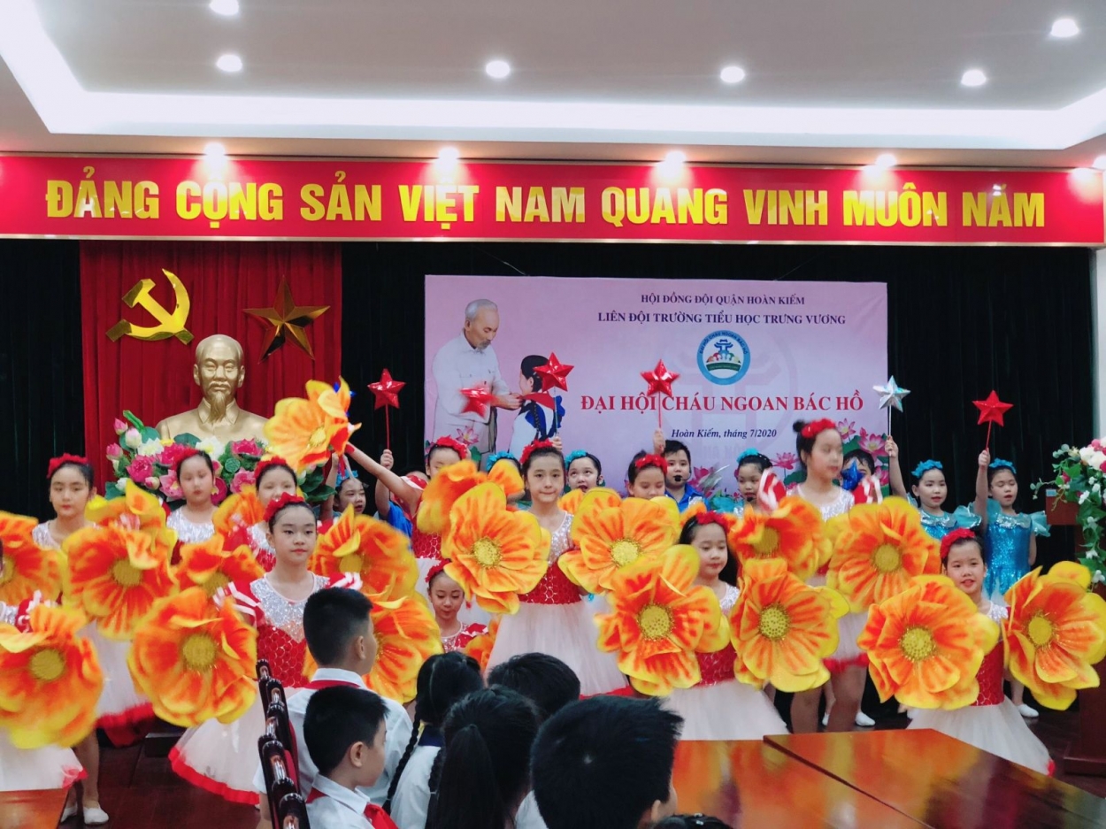 Tiết mục văn nghệ khai mạc Đại hội Cháu ngoan Bác Hồ