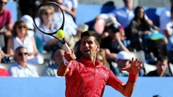 Djokovic và vợ đã âm tính với Covid-19