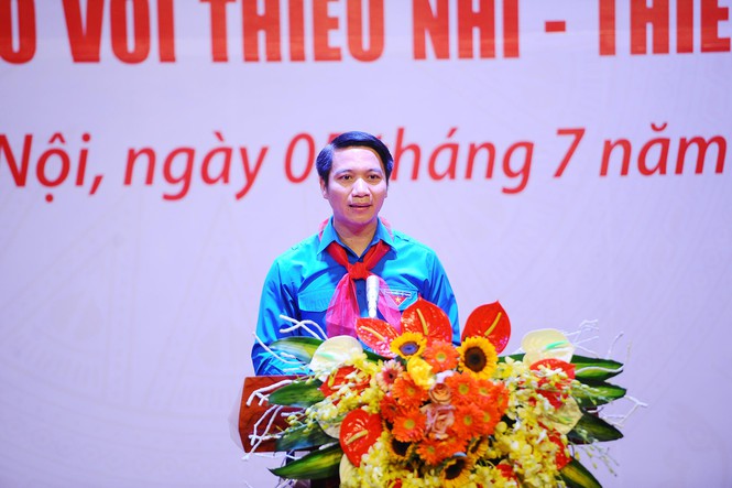 Anh Nguyễn Ngọc Lương, Bí thư Trung ương Đoàn, Chủ tịch Hội đồng Đội Trung ương báo cáo tổng kết cuộc thi