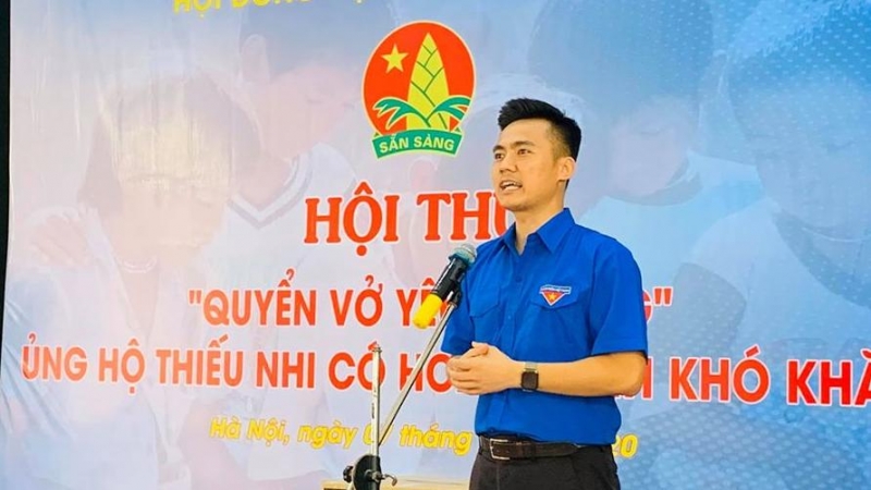 Đồng chí Lý Duy Xuân, Phó Bí thư Thành đoàn, Chủ tịch Hội đồng Đội thành phố Hà Nội phát biểu tại chương trình