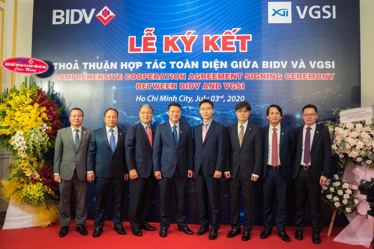Lễ ký kết đánh dấu bước phát triển mới trong quan hệ hợp tác toàn diện giữa BIDV và VGSI
