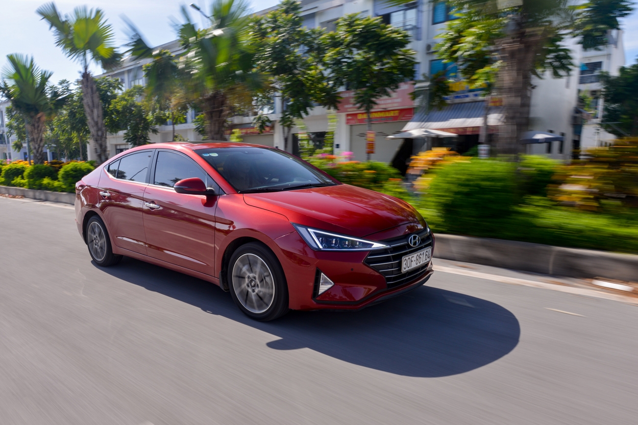 Doanh số Hyundai Elantra tháng 6/2020 đạt tăng trưởng 41%