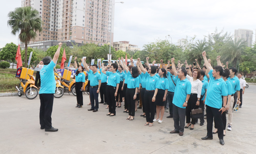 Lễ ra quân được thực hiện theo hình thức trực tuyến từ Trung ương đến điểm cầu 63 tỉnh, thành phố