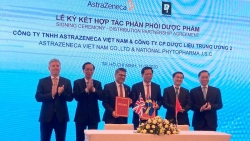Bộ Y tế ký kết phân phối dược phẩm theo mô hình mới