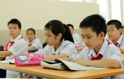 Hơn 3.000 học sinh Hà Nội dự tuyển vào lớp 6 chương trình song bằng