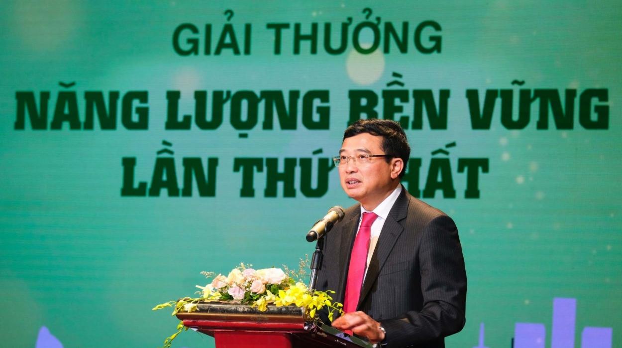 Thứ trưởng Bộ Công thương Hoàng Quốc Vượng phát biểu tại buổi lễ