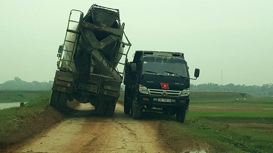 Yêu cầu ngăn chặn, xử lý tình trạng xe tải