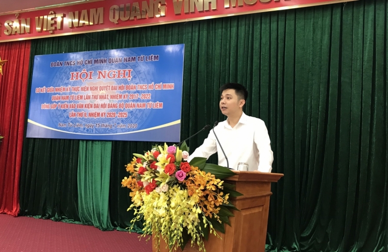 Anh Nguyễn Anh Đức – Bí thư Quận đoàn, Chủ tịch Hội đồng Đội quận Nam Từ Liêm chia sẻ tại Hội nghị