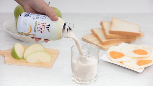 Theo BS Hoàng Sầm, với nước gạo rang thì tốt nhất là không nên cho thêm đường vì bản thân gạo đã có sẵn vị ngọt tự nhiên