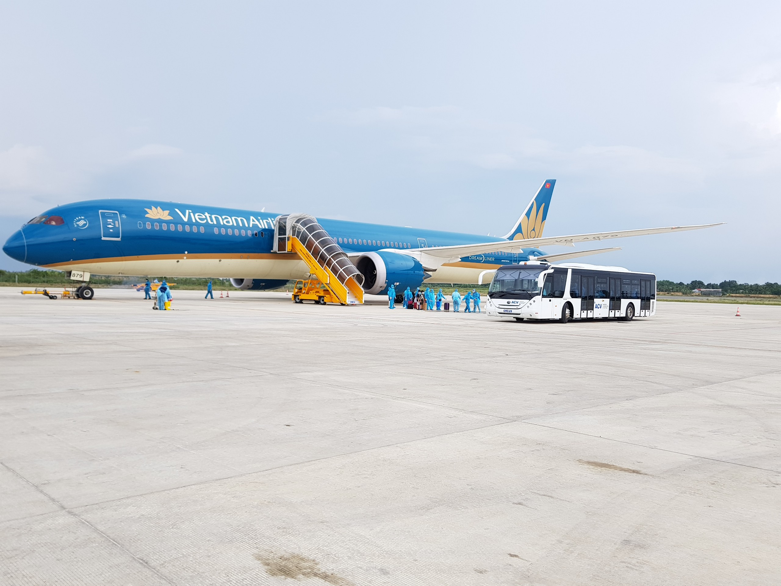 Vietnam Airlines lưu ý việc đăng ký các chuyến bay về nước cho công dân Việt Nam